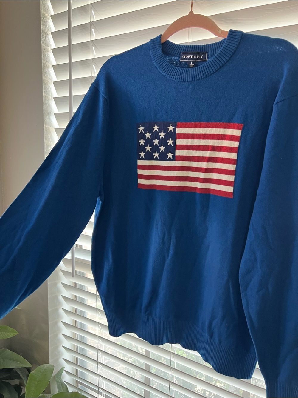 Cobalt Blue USA Crewneck Sweater with American Flag - Navy Blue Size Large